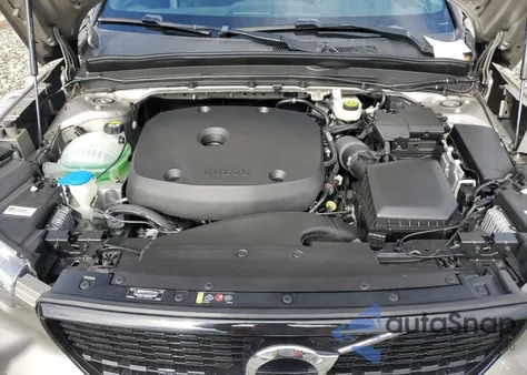 2022 Volvo Xc40 T5 R-Design z USA, uszkodzony, nr VIN YV4162UMXN2714870